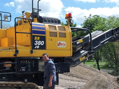 Concasseur Mobile Chenilles Chantier Saint Tugdual