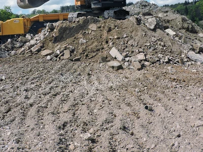 Gestion Gravats Demolition Mecanisee Saint Tugdual